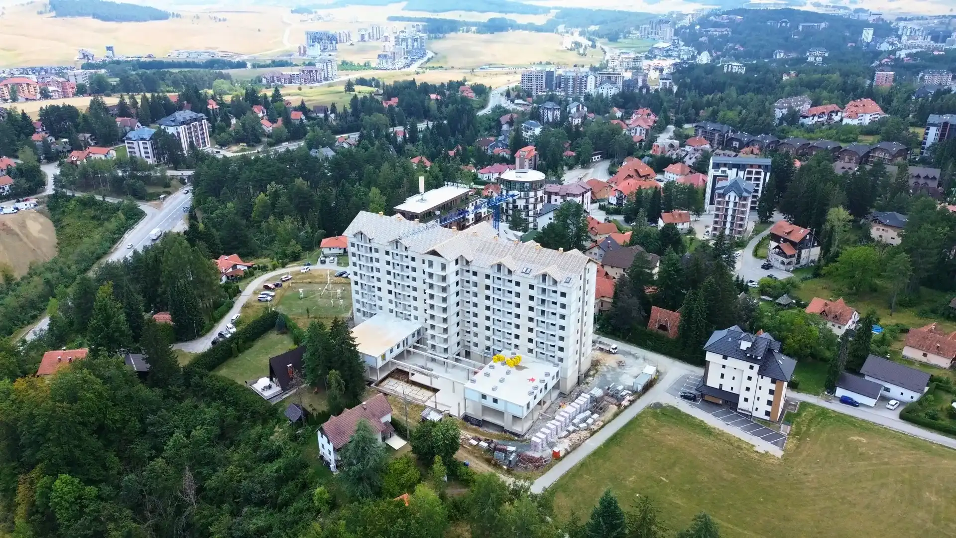 Roof Complete - Bloom Zlatibor - image 1