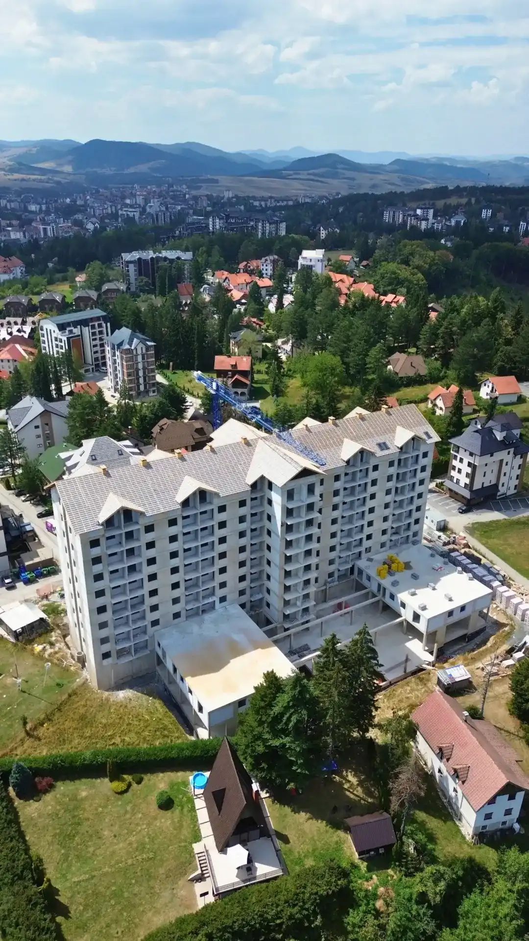 Кровля завершена - Bloom Zlatibor - изображение 4