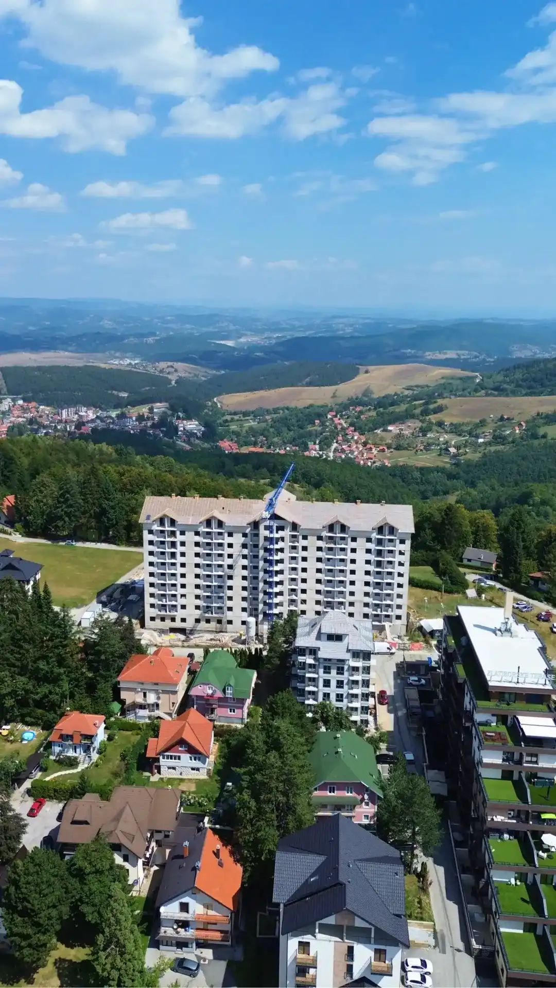 Krov je gotov - Bloom Zlatibor - slika 3